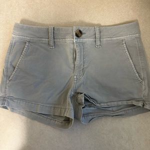 American Eagle Super Stretch Twill shortie Shorts Bottoms Women's Size 2